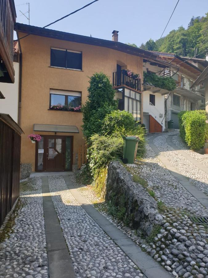 Apartma Na Klancu كوباريد المظهر الخارجي الصورة