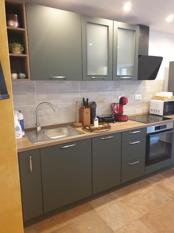 Apartma Na Klancu كوباريد المظهر الخارجي الصورة